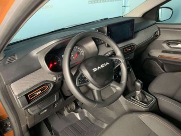 Car image 15