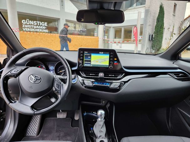 Toyota C-HR 2.0 Hybrid 135 kW image number 10