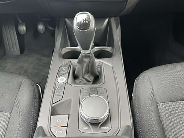 Car image 41