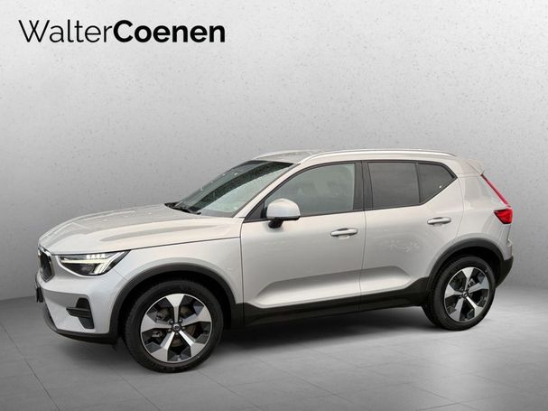 Volvo XC40 B3 Core DKG 120 kW image number 1