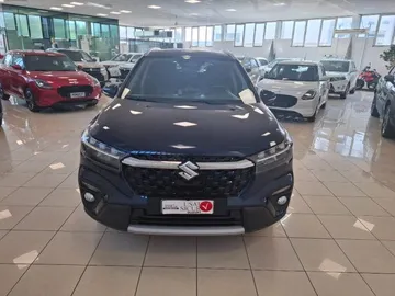 Car image 3