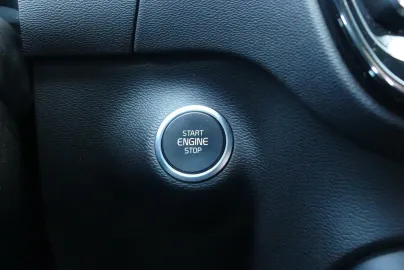 Car image 44
