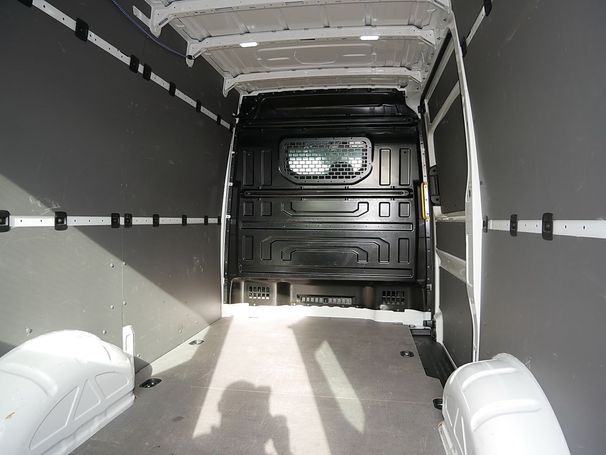 Volkswagen Crafter TDI 103 kW image number 4