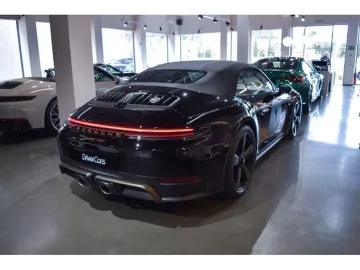 Car image 36