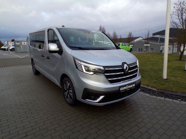 Renault Trafic Grand 170 Spaceclass EDC 125 kW image number 2