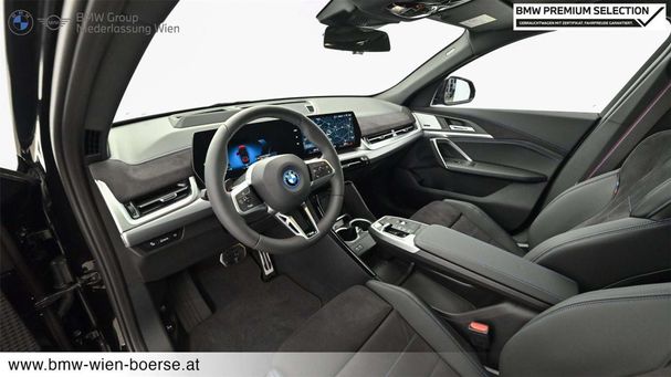 BMW iX2 xDrive30 225 kW image number 18