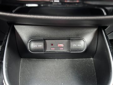 Car image 23