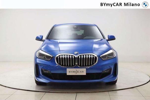 BMW 120i M Sport 131 kW image number 2