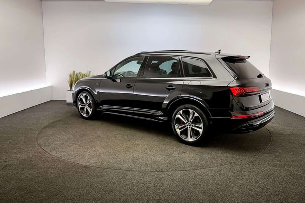 Audi Q7 60 TFSIe quattro 340 kW image number 7