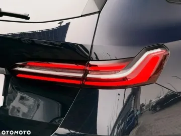 Car image 38