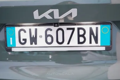 Car image 47