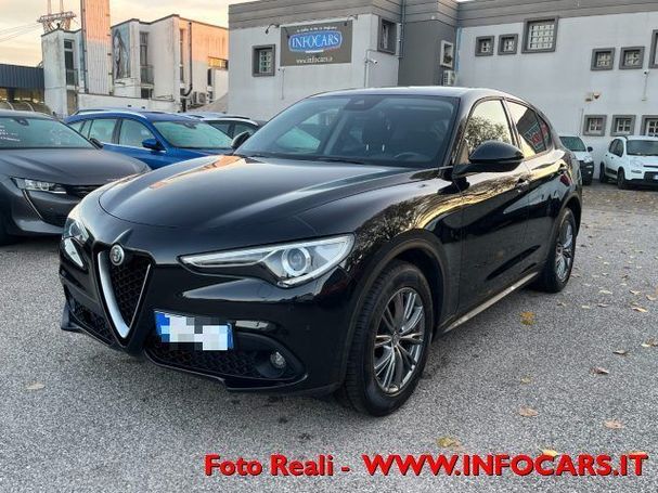 Alfa Romeo Stelvio 2.2 Diesel AT8 118 kW image number 1