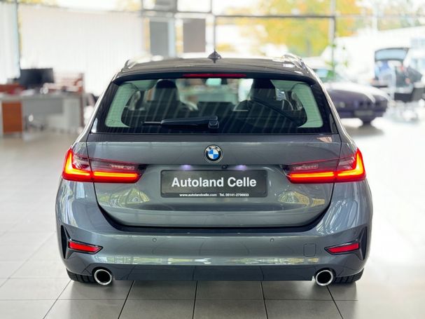 BMW 320d Touring xDrive 140 kW image number 8