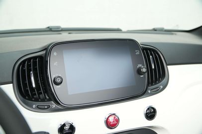 Car image 28