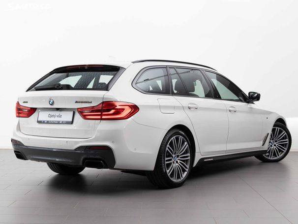 BMW 550d Touring xDrive 294 kW image number 3