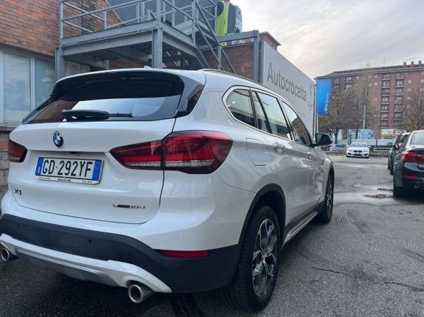 BMW X1 sDrive18d xLine 110 kW image number 13