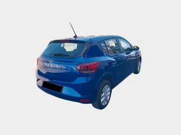 Car image 4