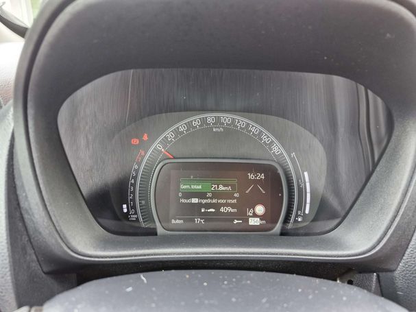 Toyota Aygo X 1.0 VVT-i 53 kW image number 20