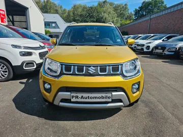 Car image 3