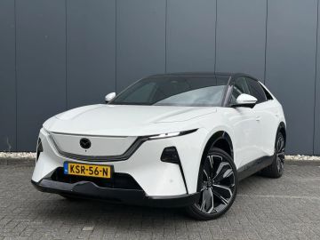 Car image 29