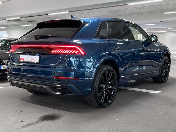 Audi Q8 55 TFSIe S-line 280 kW image number 3