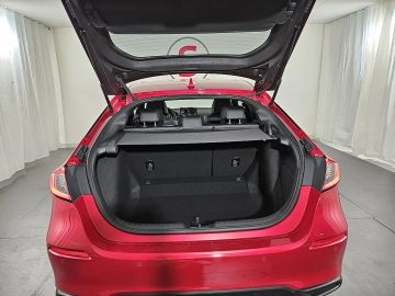 Car image 24