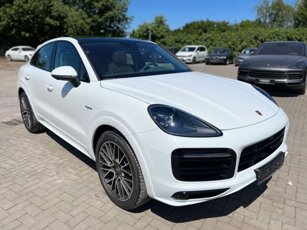 Porsche Cayenne Coupé E-Hybrid 340 kW image number 2