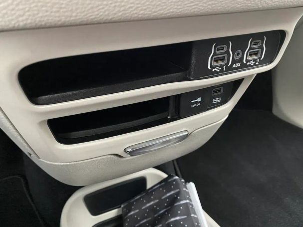 Chrysler Pacifica 208 kW image number 23