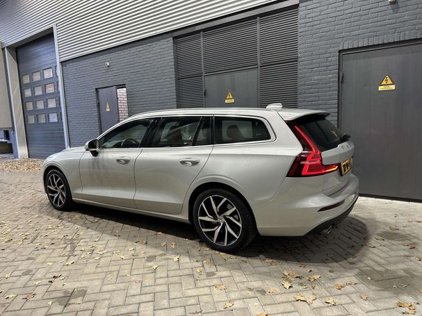 Volvo V60 T5 184 kW image number 4