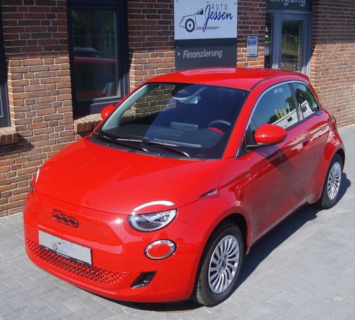 Fiat 500 e RED 70 kW image number 1