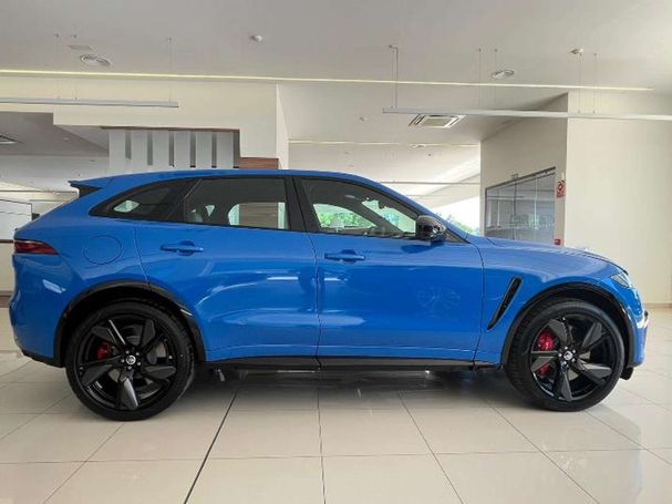 Jaguar F-Pace AWD SVR 405 kW image number 6