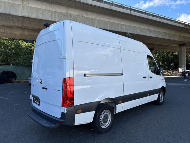 Mercedes-Benz Sprinter 317 CDI RWD 125 kW image number 4