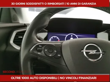 Car image 27