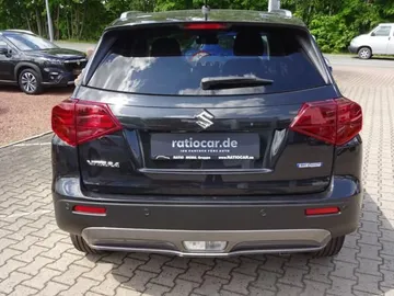 Car image 23