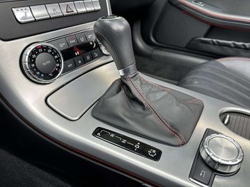 Car image 39