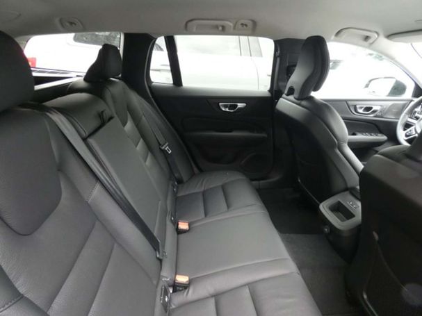 Volvo V60 B4 Plus 145 kW image number 7