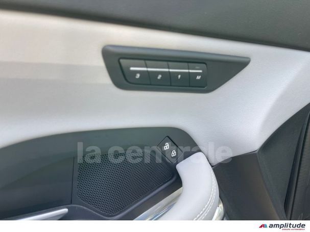 Jaguar E-Pace 150 kW image number 24