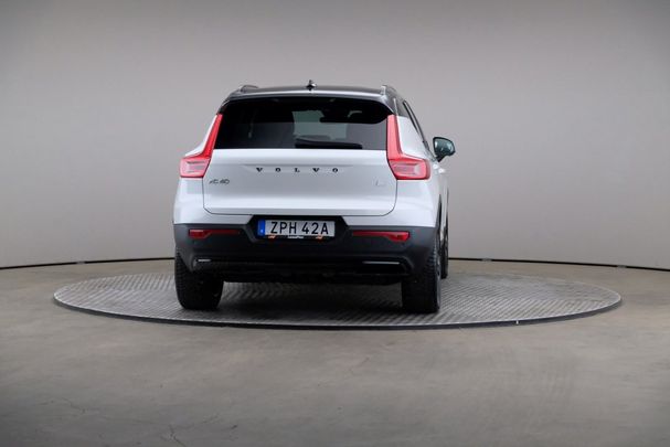 Volvo XC40 Recharge 171 kW image number 4