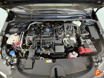 Car image 23
