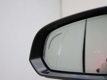 Car image 41