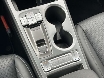 Car image 30