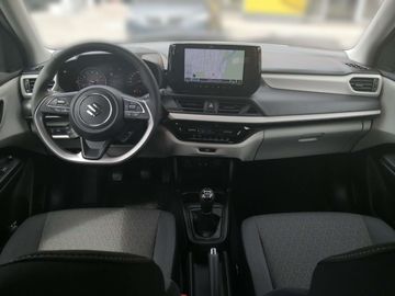 Car image 11