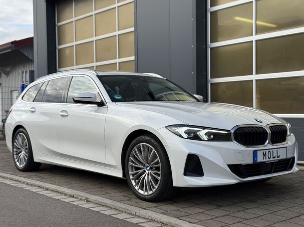 BMW 320d Touring xDrive 140 kW image number 1