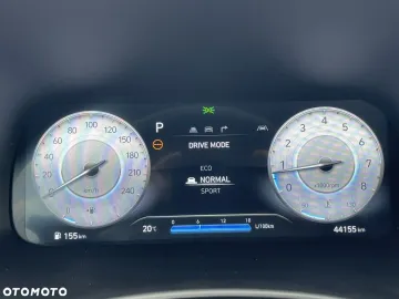 Car image 35