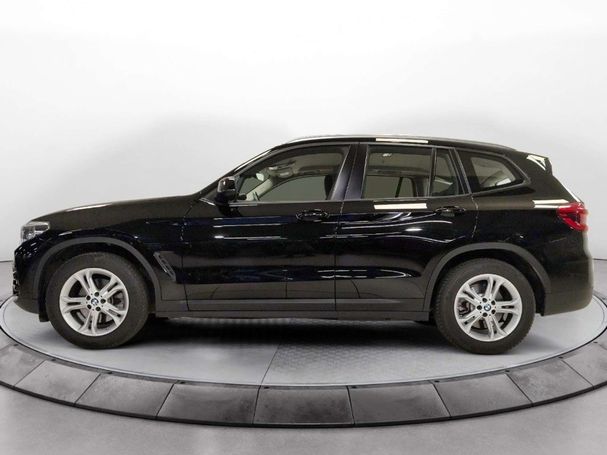 BMW X3 xDrive20d Advantage 140 kW image number 4