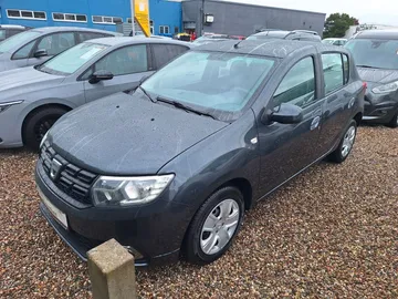 Car image 1