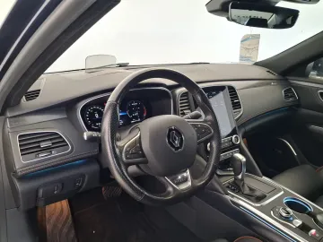 Car image 38