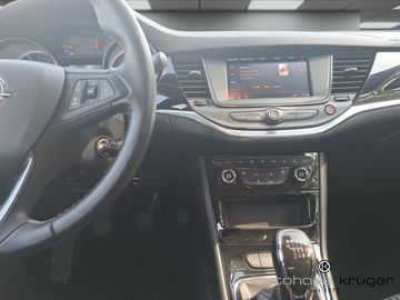 Car image 11