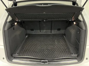 Car image 45