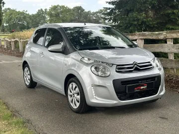 Car image 4